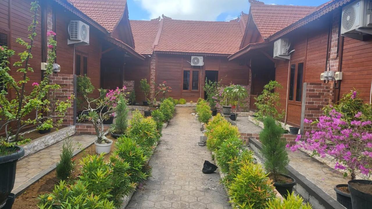 Uli Wood Villa, Jimbaran Bali - Near Gwk ภายนอก รูปภาพ
