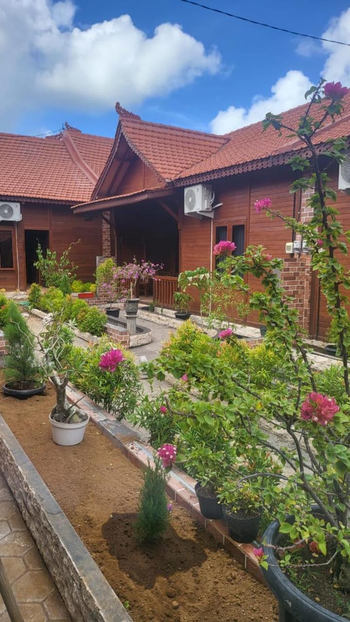 Uli Wood Villa, Jimbaran Bali - Near Gwk ภายนอก รูปภาพ